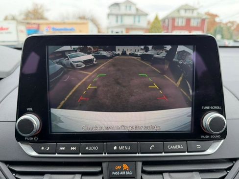 Used 2025 Nissan Altima 2.5 S image 35