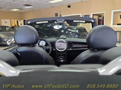 Used 2014 MINI Cooper S image 24
