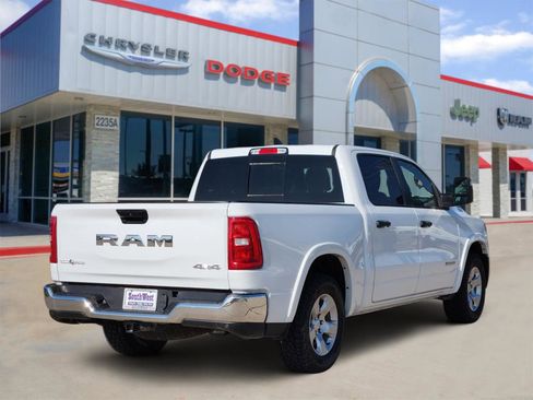 Used 2025 RAM 1500 Lone Star AWD/4WD image 5
