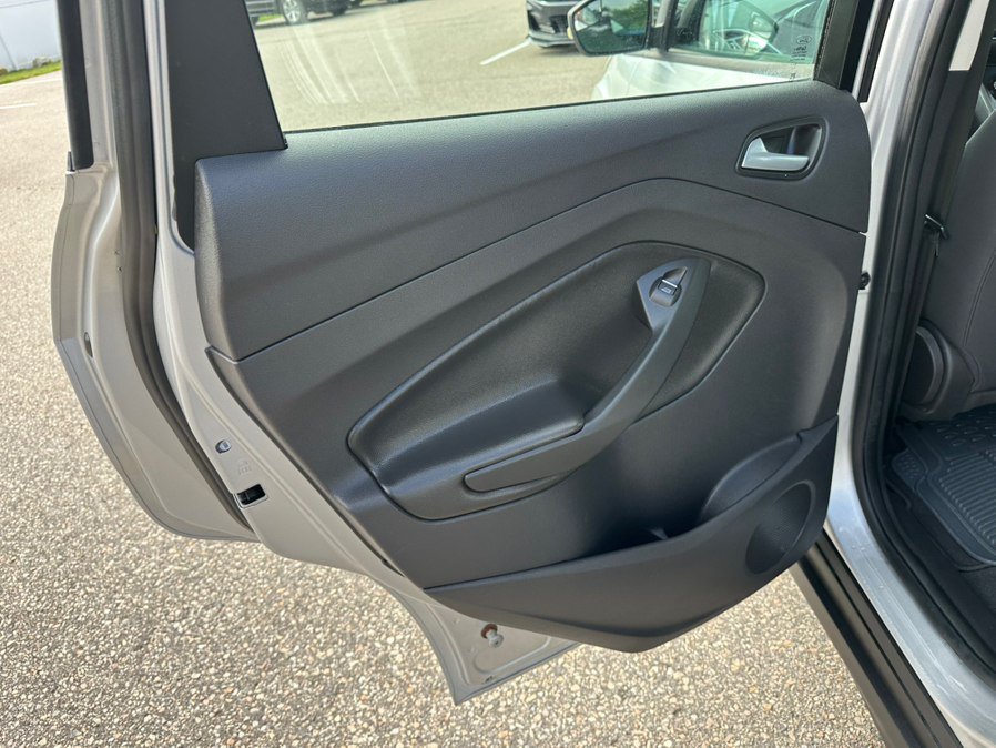 Used 2013 Ford C-MAX SE FWD image 15
