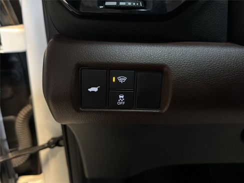 Used 2023 Honda Pilot Elite image 12