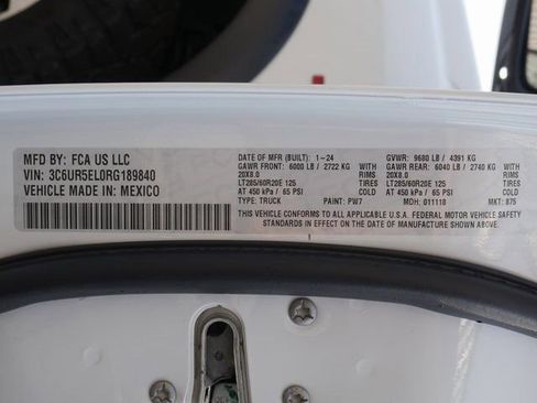Used 2024 RAM 2500 Rebel w/ Towing Technology Group AWD/4WD image 32