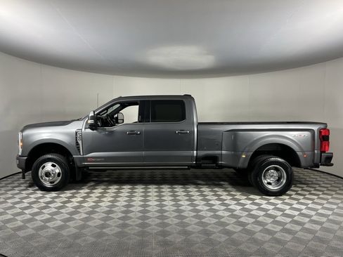 Used 2024 Ford F350 Platinum image 10