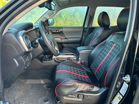 Used 2023 Toyota Tacoma SR5 image 14