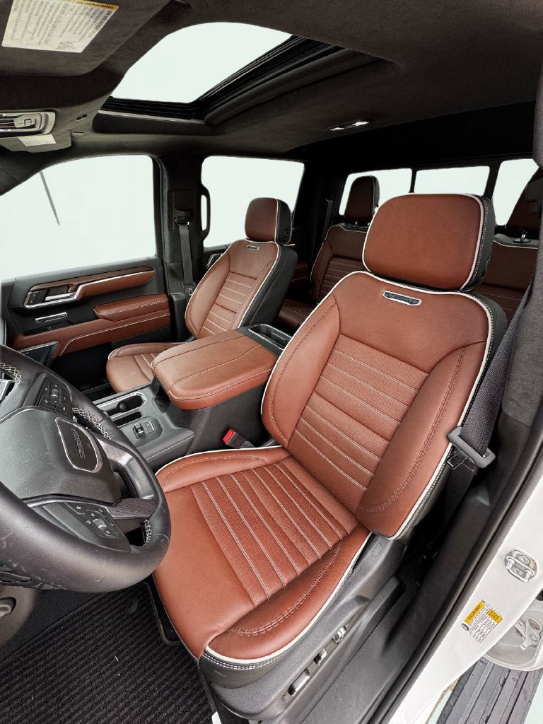Used 2023 GMC Sierra 1500 Denali Ultimate AWD/4WD image 13