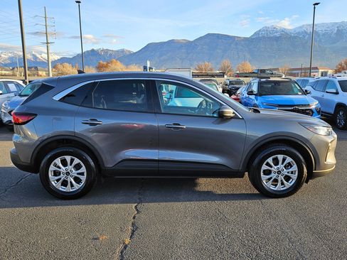 Used 2023 Ford Escape Active w/ Tech Pack #2 image 2