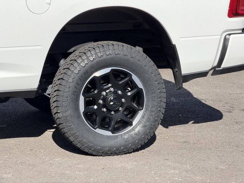 Used 2026 RAM 2500 Laramie AWD/4WD image 39