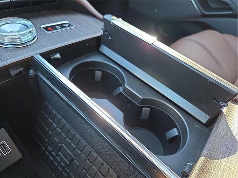 New 2025 Lincoln Navigator L Reserve image 20