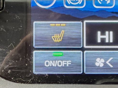 Used 2025 Subaru Legacy Sport image 23