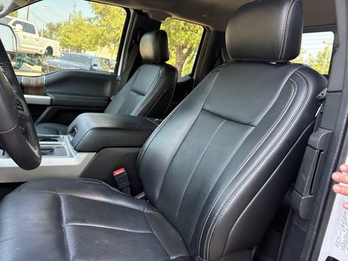 Used 2020 Ford F150 Lariat w/ Equipment Group 502A Luxury AWD/4WD image 6