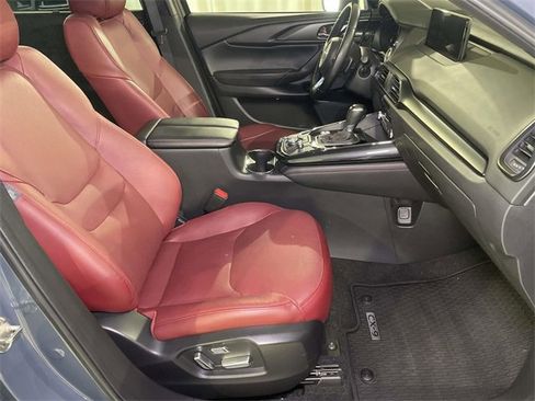 Used 2023 MAZDA CX-9 Carbon Edition image 25