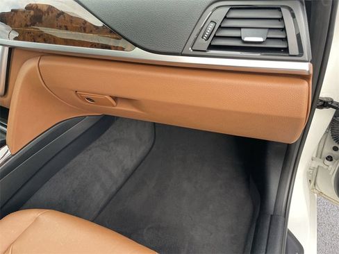 Used 2013 BMW 335i xDrive Sedan image 35