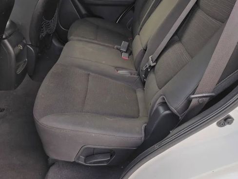 Used 2015 Kia Sorento LX image 6