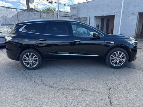 Used 2023 Buick Enclave Premium w/ Experience Buick Package AWD/4WD image 8