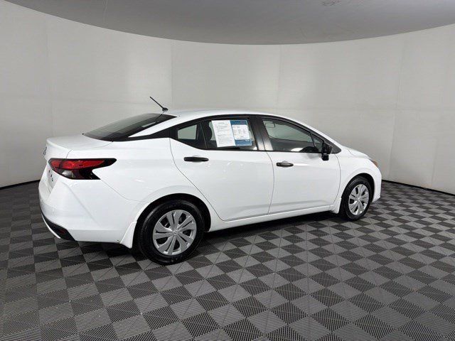 Used 2025 Nissan Versa S w/ Trunk Package FWD image 7