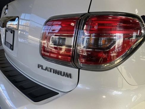 Used 2017 Nissan Armada Platinum image 37