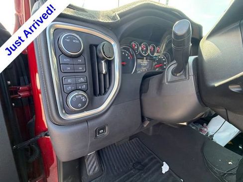 Used 2022 Chevrolet Silverado 1500 RST w/ LPO, Blackout Package AWD/4WD image 27