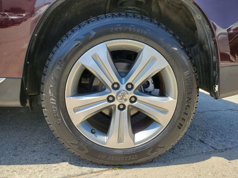 Used 2011 Toyota Highlander Limited w/ Tow Pkg FWD image 65