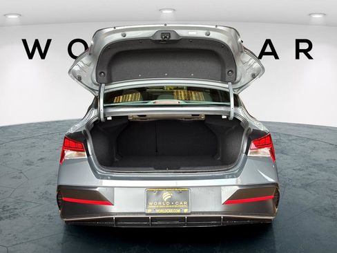 New 2026 Hyundai Elantra SEL Sport image 25