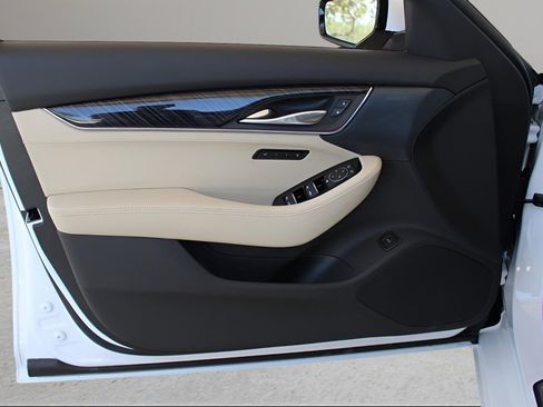 New 2025 Cadillac CT5 Premium Luxury image 10