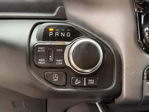 Used 2021 RAM 1500 Lone Star AWD/4WD image 16