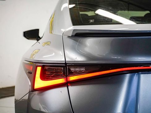 Used 2021 Lexus IS 300 w/ Comfort Package image 9