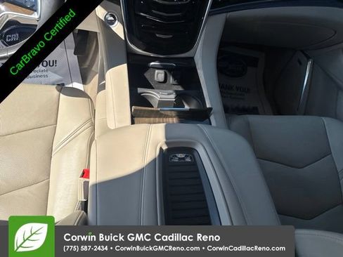 Used 2020 Cadillac Escalade Premium Luxury AWD/4WD image 22