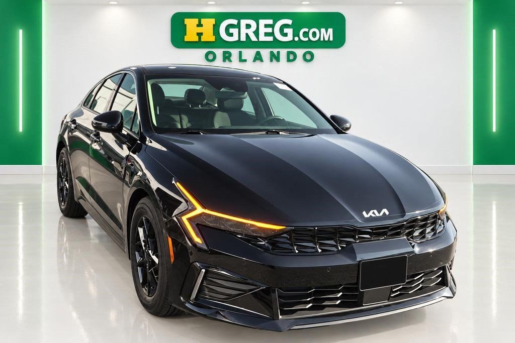 Used 2025 Kia K5 LXS FWD image 4