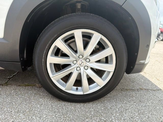 Used 2016 Volvo XC90 T6 Momentum AWD/4WD image 38