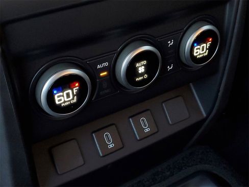 New 2026 Land Rover Defender 130 V8 image 34