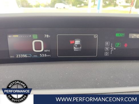 Used 2016 Toyota Prius Three FWD image 15