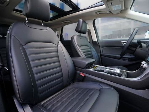 Certified 2024 Ford Edge SEL w/ Convenience Package AWD/4WD image 23