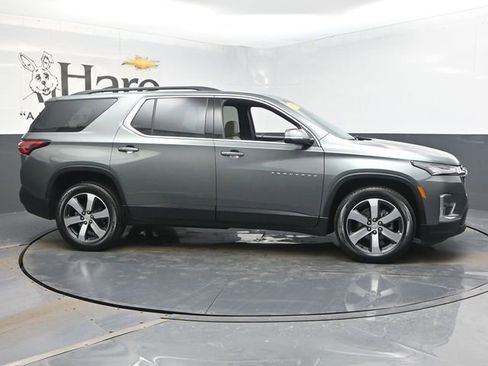 Used 2023 Chevrolet Traverse LT w/ LT Premium Package image 1