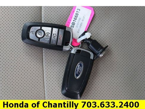 Used 2018 Ford Explorer Limited image 48