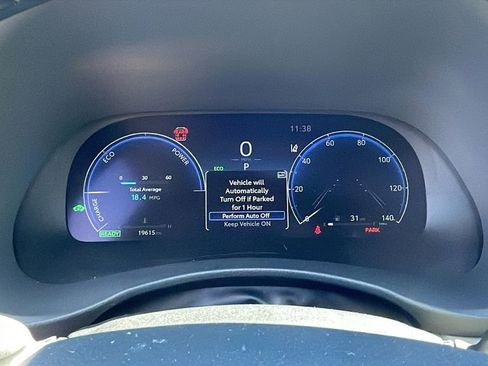 Used 2024 Toyota Highlander Limited image 27