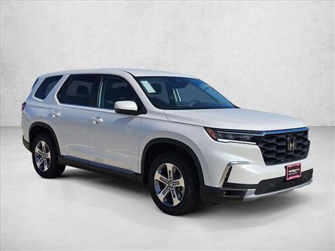 New 2025 Honda Pilot EX-L image 7