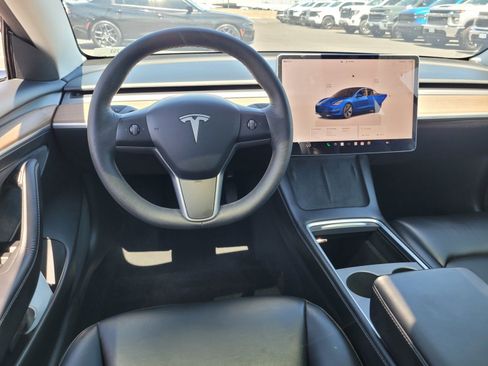 Used 2023 Tesla Model 3 Standard Range RWD image 17