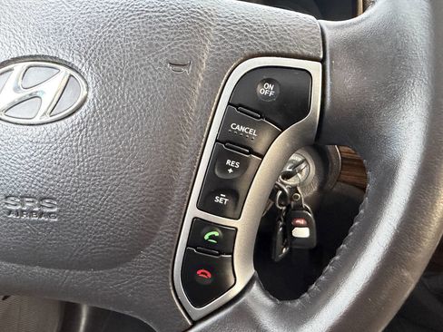 Used 2011 Hyundai Santa Fe Limited w/ Navigation Pkg 4 image 26