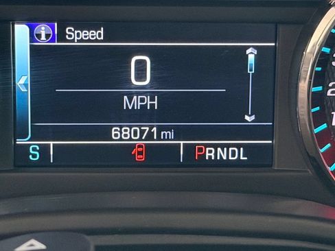 Used 2019 Chevrolet Tahoe LT w/ Z71 Midnight Edition AWD/4WD image 24