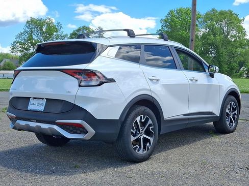 Certified 2023 Kia Sportage EX AWD/4WD image 7