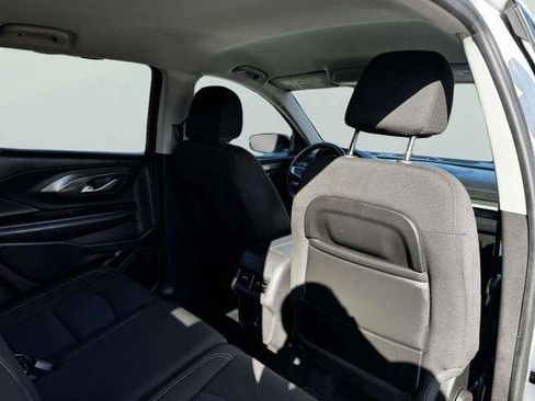 Used 2023 GMC Terrain SLE w/ Driver Convenience Package FWD image 47