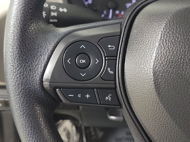 Used 2025 Toyota Corolla LE FWD image 24