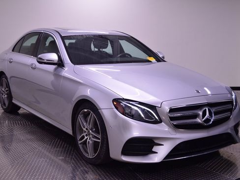 Used 2018 Mercedes-Benz E 300 E 300 image 9