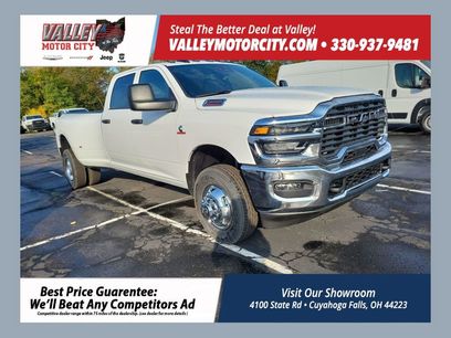 New 2026 RAM 3500 Tradesman w/ Chrome Appearance Group A
