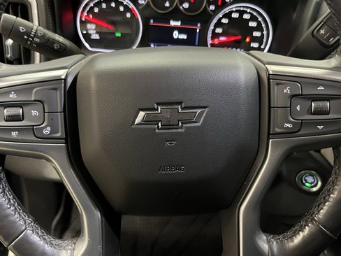 Used 2019 Chevrolet Silverado 1500 LT Trail Boss AWD/4WD image 25