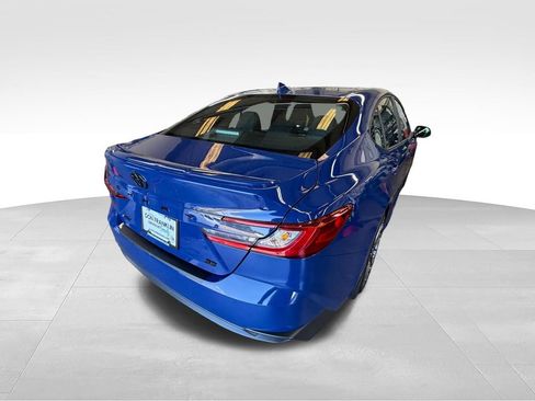 Used 2025 Toyota Camry SE w/ Multimedia Upgrade Package FWD image 5