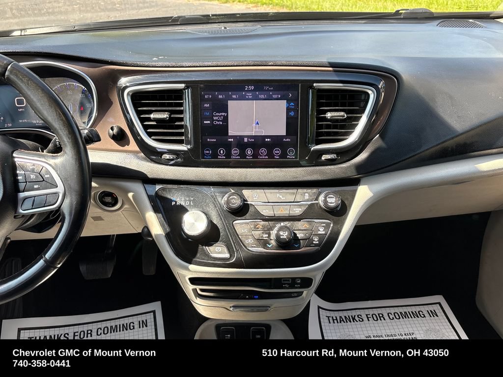 Used 2018 Chrysler Pacifica Touring-L Plus FWD image 20