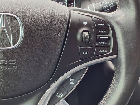 Used 2017 Acura MDX SH-AWD image 17
