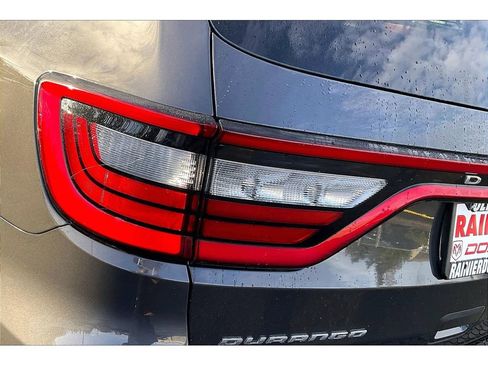 Used 2024 Dodge Durango GT image 30