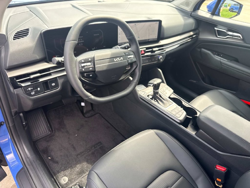 New 2026 Kia Sportage SX FWD image 19